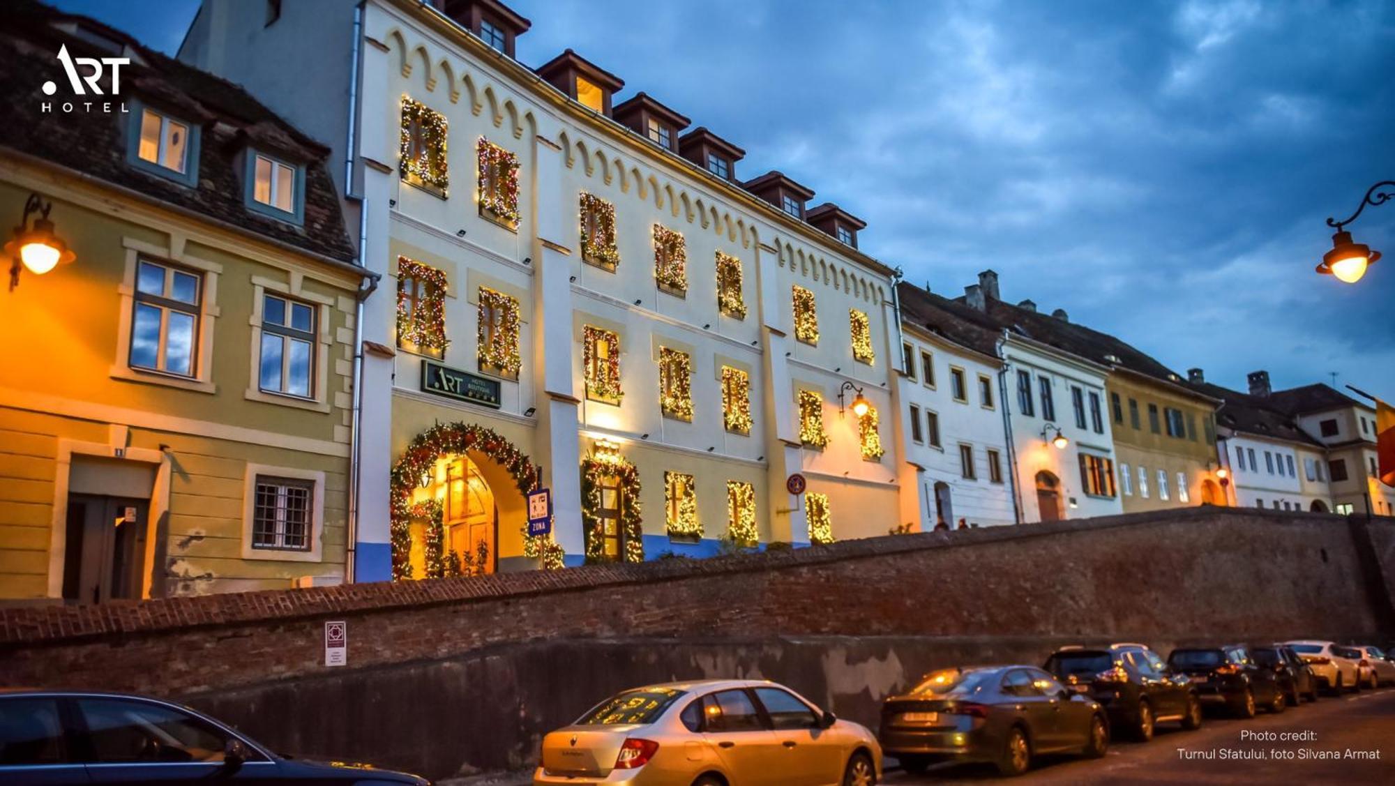 Art Hotel Сибиу Экстерьер фото