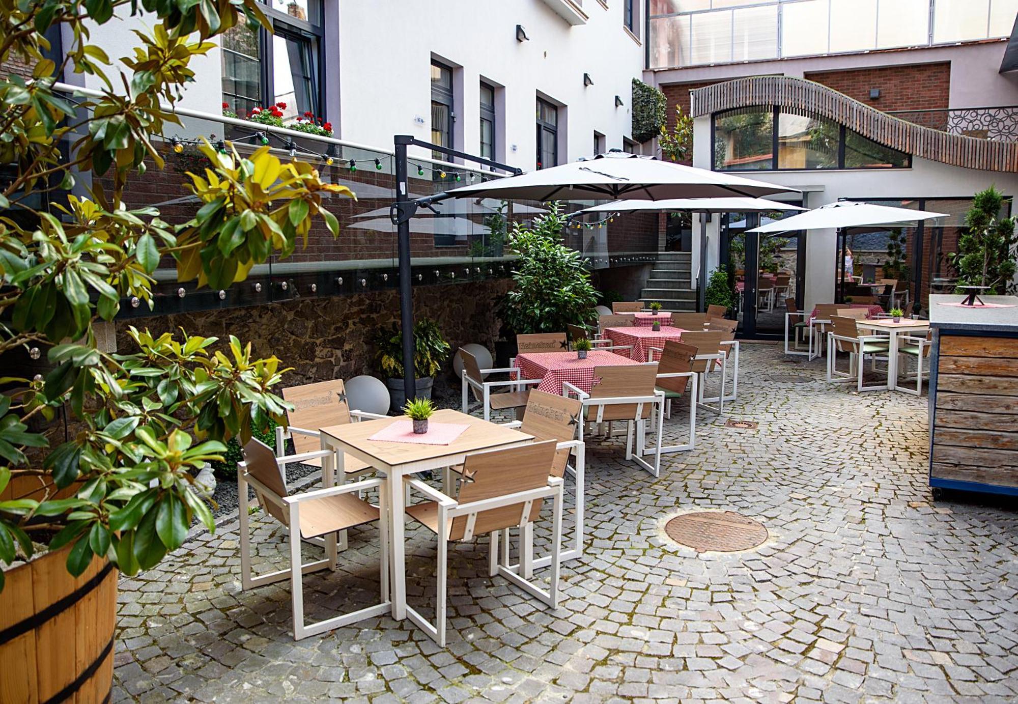 Art Hotel Сибиу Экстерьер фото